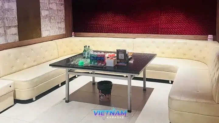 하노이 박카스 가라오케 | 하노이 | 리얼KTV